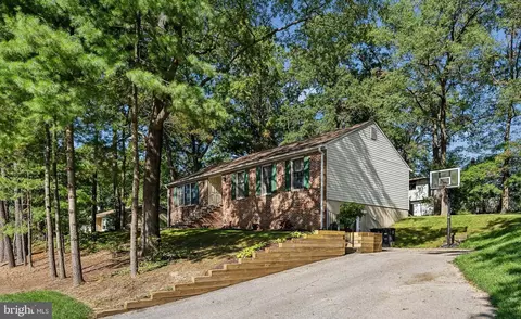 4404 Romlon St, Beltsville, MD 20705
