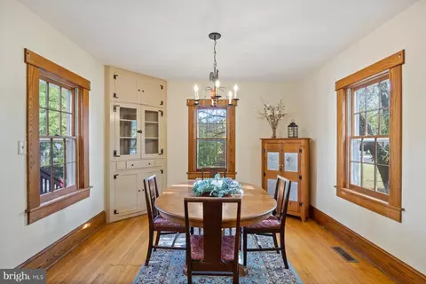 327 Carroll Ave, Laurel, MD 20707 photo 11