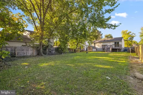 Exterior - 5817 Junipertree Ln, Capitol Heights, MD 20743 photo 5 of 5