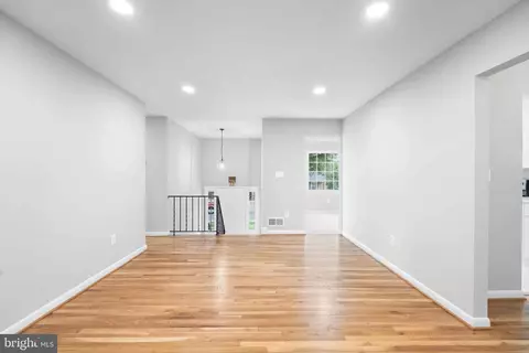 Living - 4400 Havelock Rd, Lanham, MD 20706 photo 3 of 4