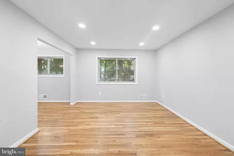 Living - 4400 Havelock Rd, Lanham, MD 20706 photo 1 of 4