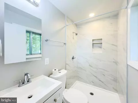 Bath - 4400 Havelock Rd, Lanham, MD 20706 photo 2 of 5
