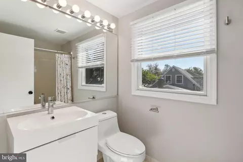Bath - 12403 Shadow Ln, Bowie, MD 20715 photo 1 of 2