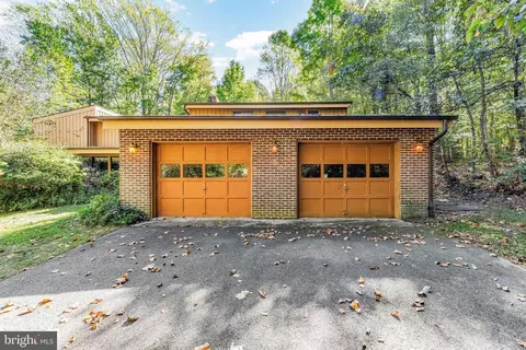 Exterior - 16011 Bald Eagle School Rd, Brandywine, MD 20613 photo 4 of 11