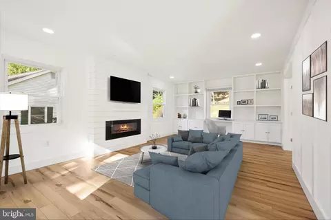 Living - 12808 Beechtree Ln, Bowie, MD 20715 photo 1 of 3