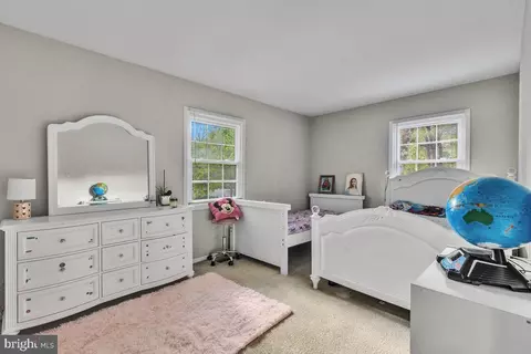 Bedroom - 12405 Silverbirch Ln, Laurel, MD 20708 photo 8 of 9