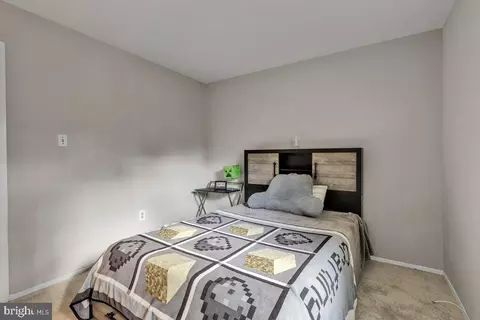 Bedroom - 12405 Silverbirch Ln, Laurel, MD 20708 photo 7 of 9