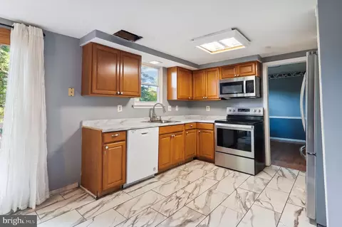 Kitchen - 6314 Barrs Ln, Lanham, MD 20706 photo 1 of 2