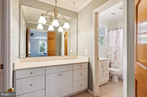 Bath - 6314 Barrs Ln, Lanham, MD 20706 photo 1 of 2