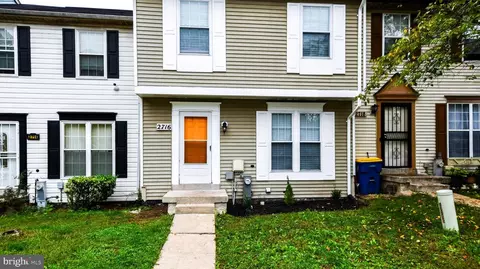 2716 Red Oak Ln, Lanham, MD 20706