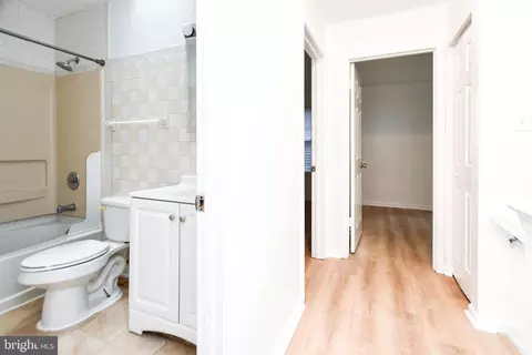 Entry Way - 2716 Red Oak Ln, Lanham, MD 20706 photo 1 of 4