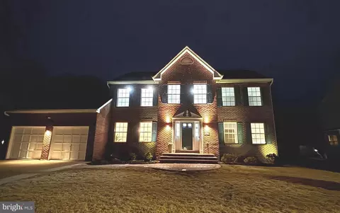 18411 Barney Dr, Accokeek, MD 20607