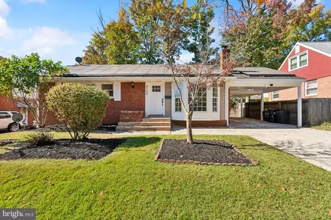 6106 86th Ave, Hyattsville, MD 20784
