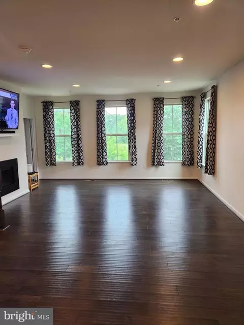 7600 Hubble Dr, Lanham, MD 20706 photo 13