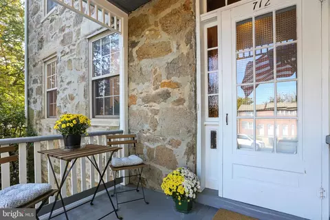712 Main St, Laurel, MD 20707 photo 3