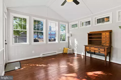 712 Main St, Laurel, MD 20707 photo 14