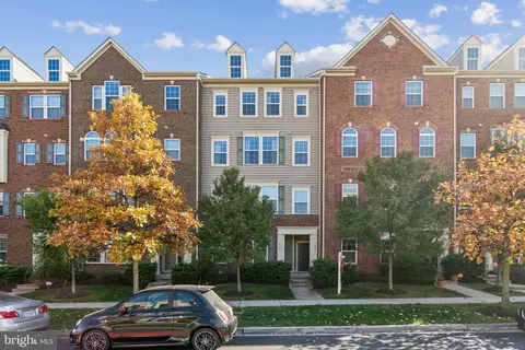 8029 Greenbelt Station Pkwy #306F, Greenbelt, MD 20770