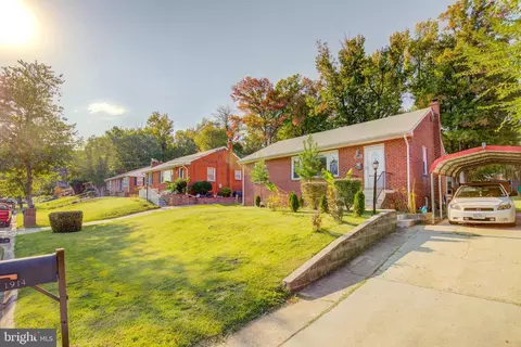 1914 Border Dr, Fort Washington, MD 20744