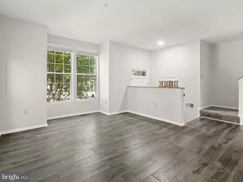 10731 Kitchener Ct, Bowie, MD 20721 photo 4
