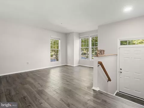 10731 Kitchener Ct, Bowie, MD 20721 photo 3