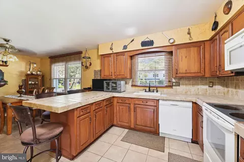 15806 Wayne Ave, Laurel, MD 20707 photo 19
