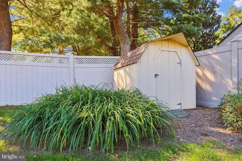 15806 Wayne Ave, Laurel, MD 20707 photo 10