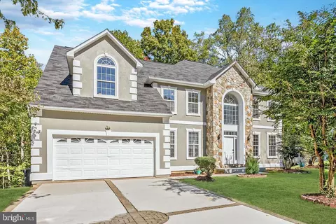 408 Cedar Ave, Fort Washington, MD 20744