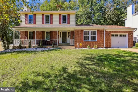 8113 Neville Pl, Fort Washington, MD 20744