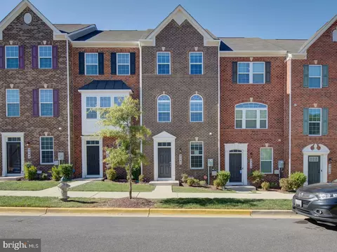9940 New Pointe Dr, Marlboro, MD 20774