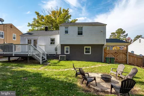 Exterior - 6711 Longridge Dr, Lanham, MD 20706 photo 4 of 5