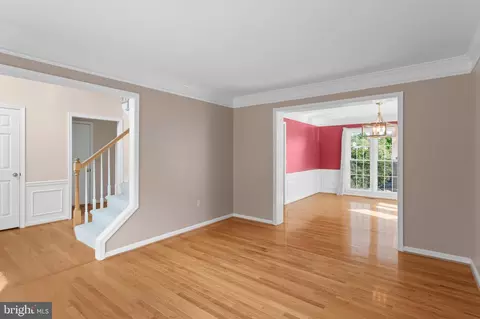 Living - 8908 Admiral Dr, Laurel, MD 20708 photo 2 of 6