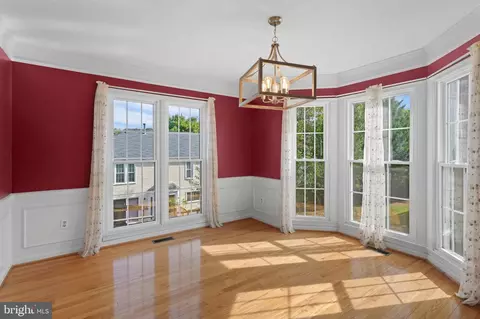 Dining - 8908 Admiral Dr, Laurel, MD 20708 photo 1 of 1