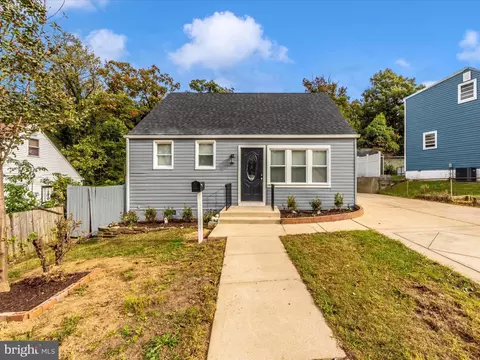 6019 67th Pl, Riverdale, MD 20737