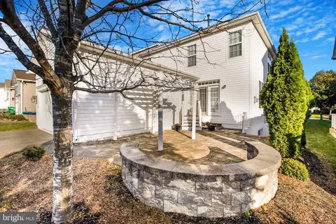 Exterior - 2206 Tulson Ln, Bowie, MD 20721 photo 2 of 2