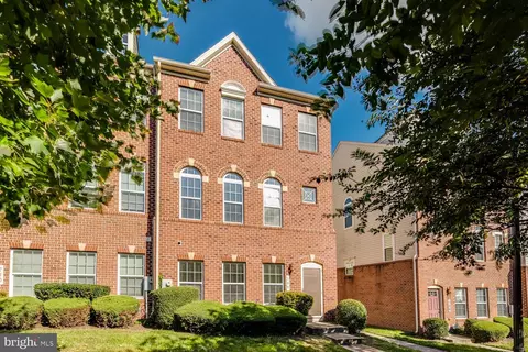 708 Waveland Ave, Capitol Heights, MD 20743