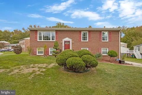 11706 Sylvia Dr, Clinton, MD 20735