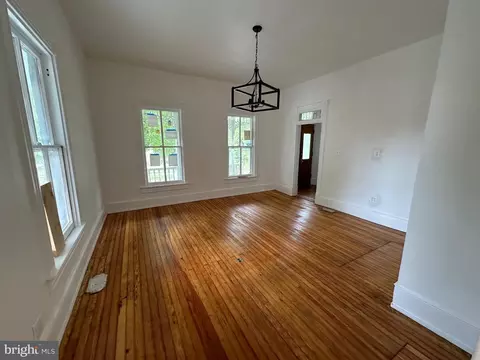 4013 30th St, Mount Rainier, MD 20712 photo 7