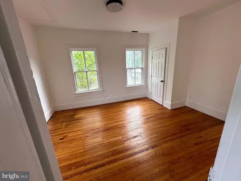 4013 30th St, Mount Rainier, MD 20712 photo 3
