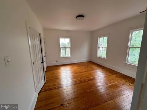 4013 30th St, Mount Rainier, MD 20712 photo 4