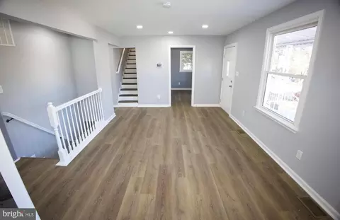 Living - 4103 Maple, Suitland, MD 20746 photo 9 of 10