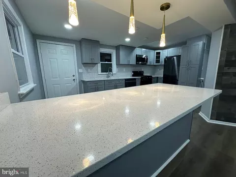 Kitchen - 4103 Maple, Suitland, MD 20746 photo 5 of 7