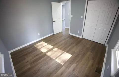 Entry Way - 4103 Maple, Suitland, MD 20746 photo 15 of 22