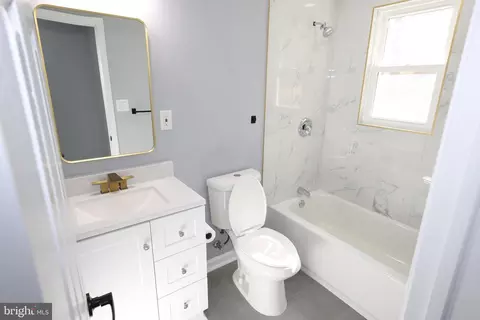 Bath - 4103 Maple, Suitland, MD 20746 photo 3 of 8