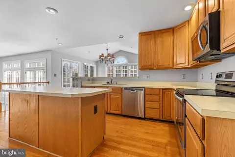 Kitchen - 15101 Jerimiah Ln, Bowie, MD 20721 photo 3 of 4