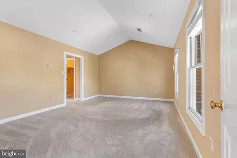 Living - 15101 Jerimiah Ln, Bowie, MD 20721 photo 4 of 4