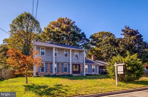 Exterior - 9317 Pine View Ln, Clinton, MD 20735 photo 12 of 13