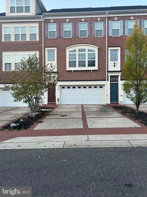 522 Bolin Ter, Marlboro, MD 20774