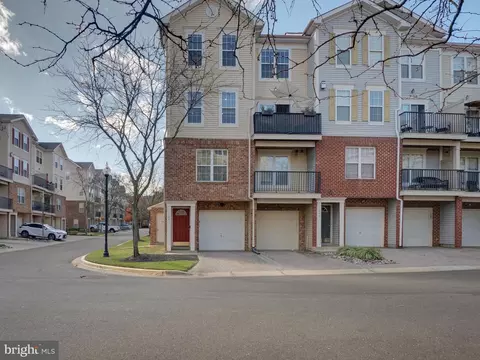 1604 Post Oak Dr #55, Bowie, MD 20721