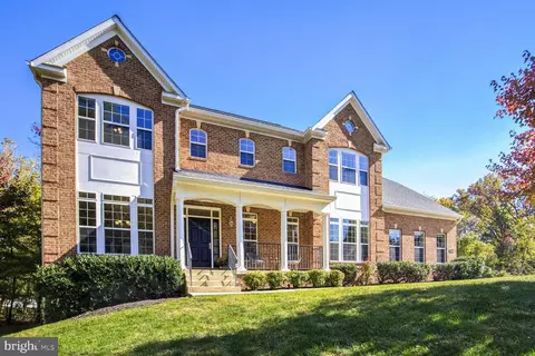 701 Moyer Ct, Fort Washington, MD 20744
