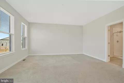 302 Summit Point Blvd, Bowie, MD 20716 photo 19